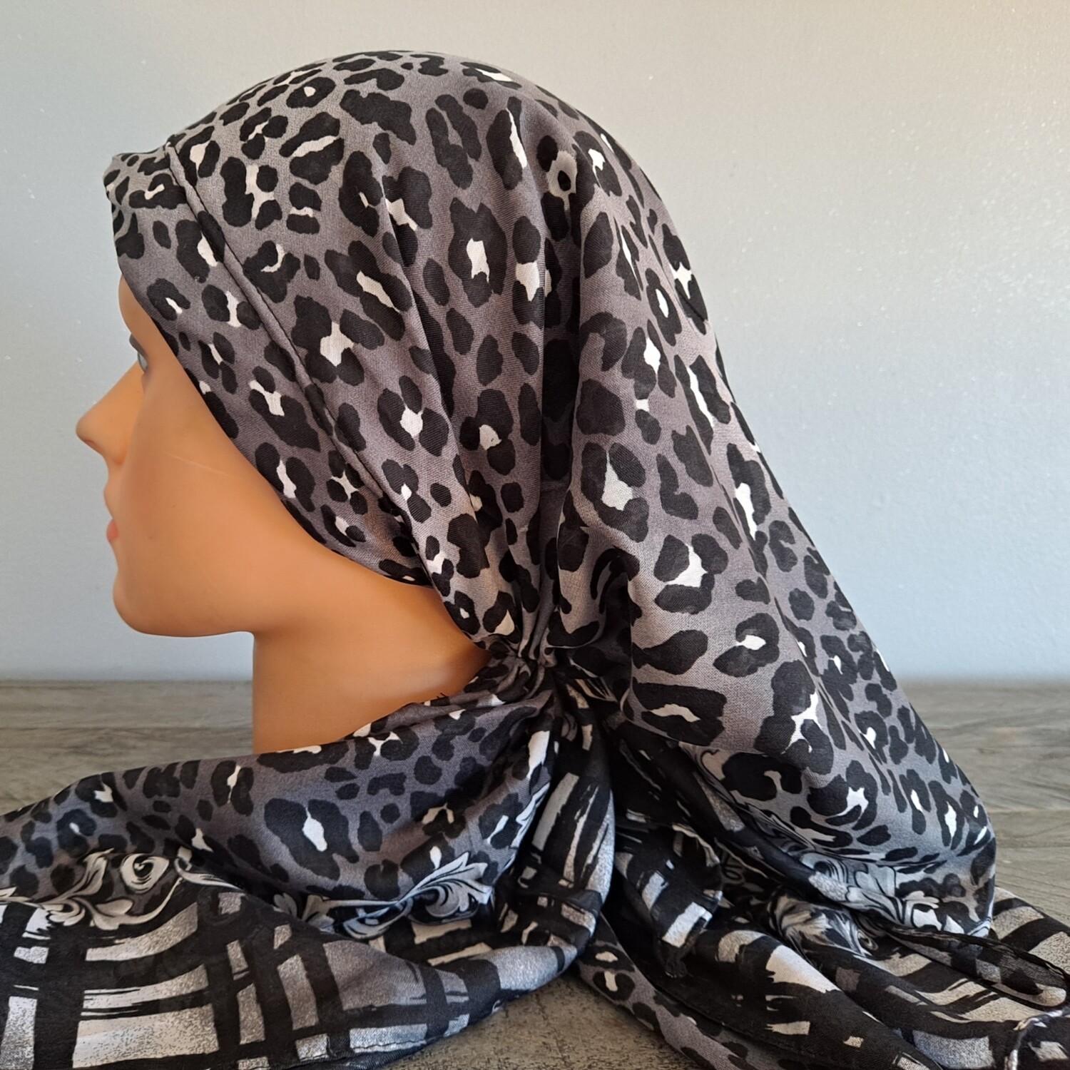 Black leopard long back pre-tied kerchief w/band sewn in  -Turkish thin material