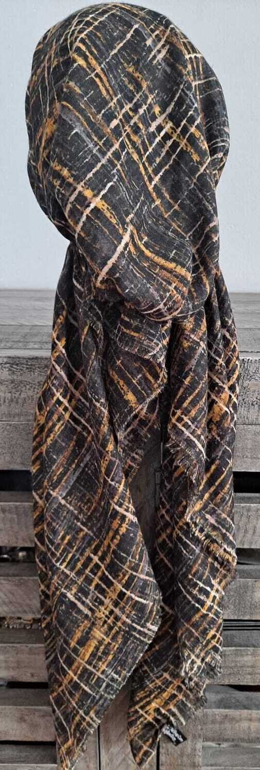 Black gold lines patterned  - soft fringes pretied tichel