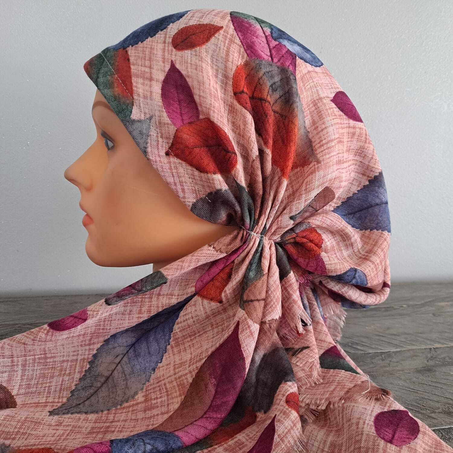 Light maroon colored leaves - soft fringes pretied tichel