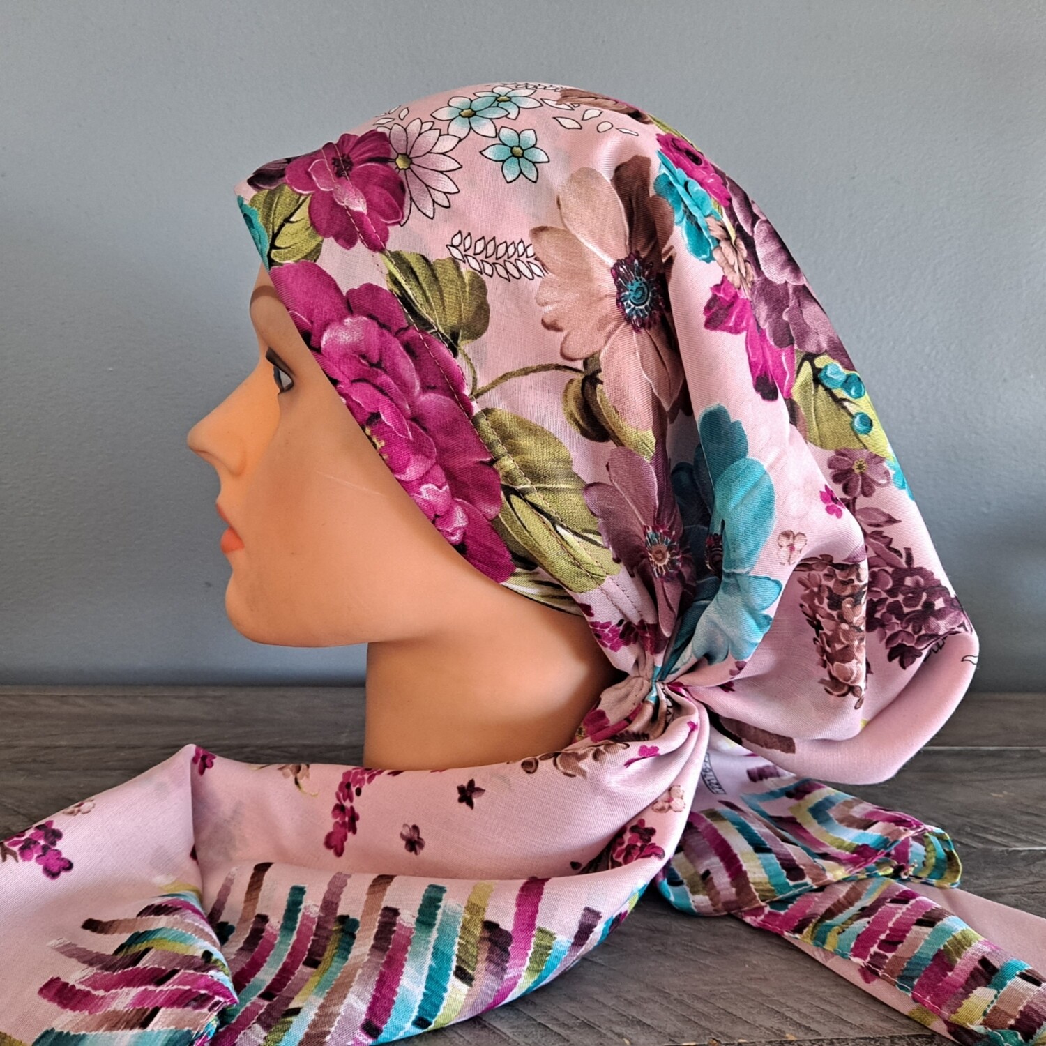 Pretty in pink Turkish Tichel w/band sewn in