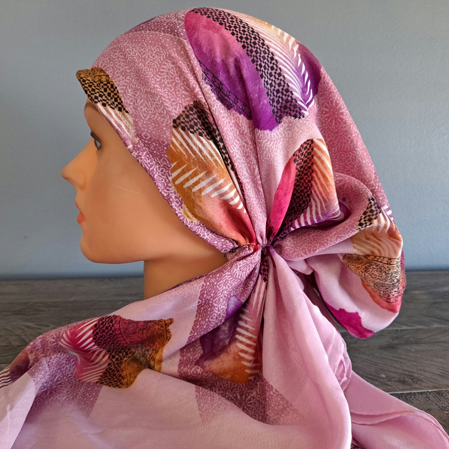 Pink - bright Turkish pretied tichel w/band sewn in (BBS)