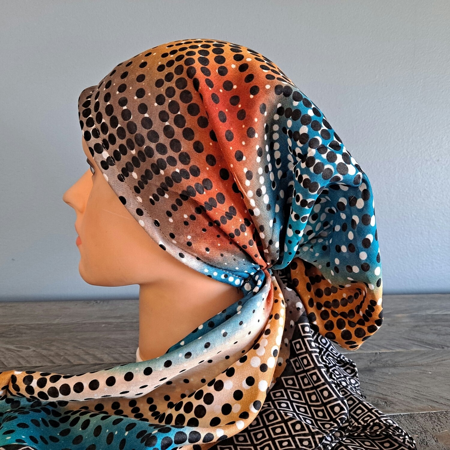 Black/tan - multicolored Turkish pretied tichel w/band sewn in (BBS)
