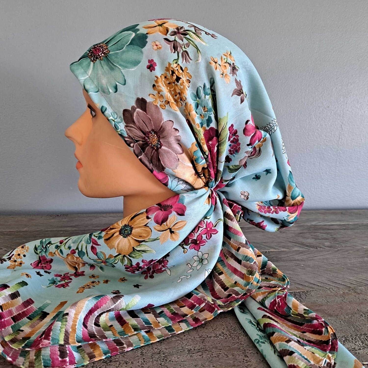 Pistachio - bright Turkish pretied tichel w/band sewn in (BBS)