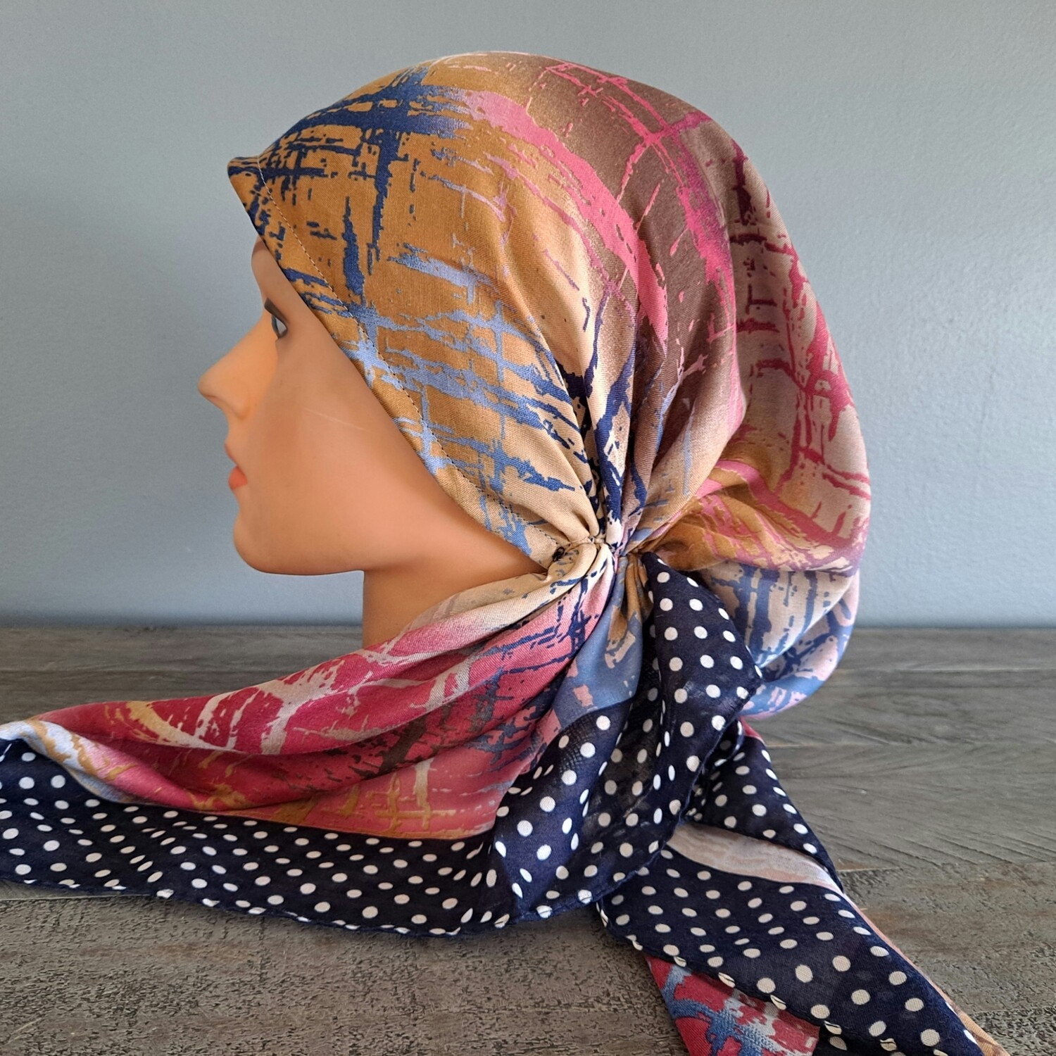 Navy/white - bright Turkish pretied tichel w/band sewn in (BBS)