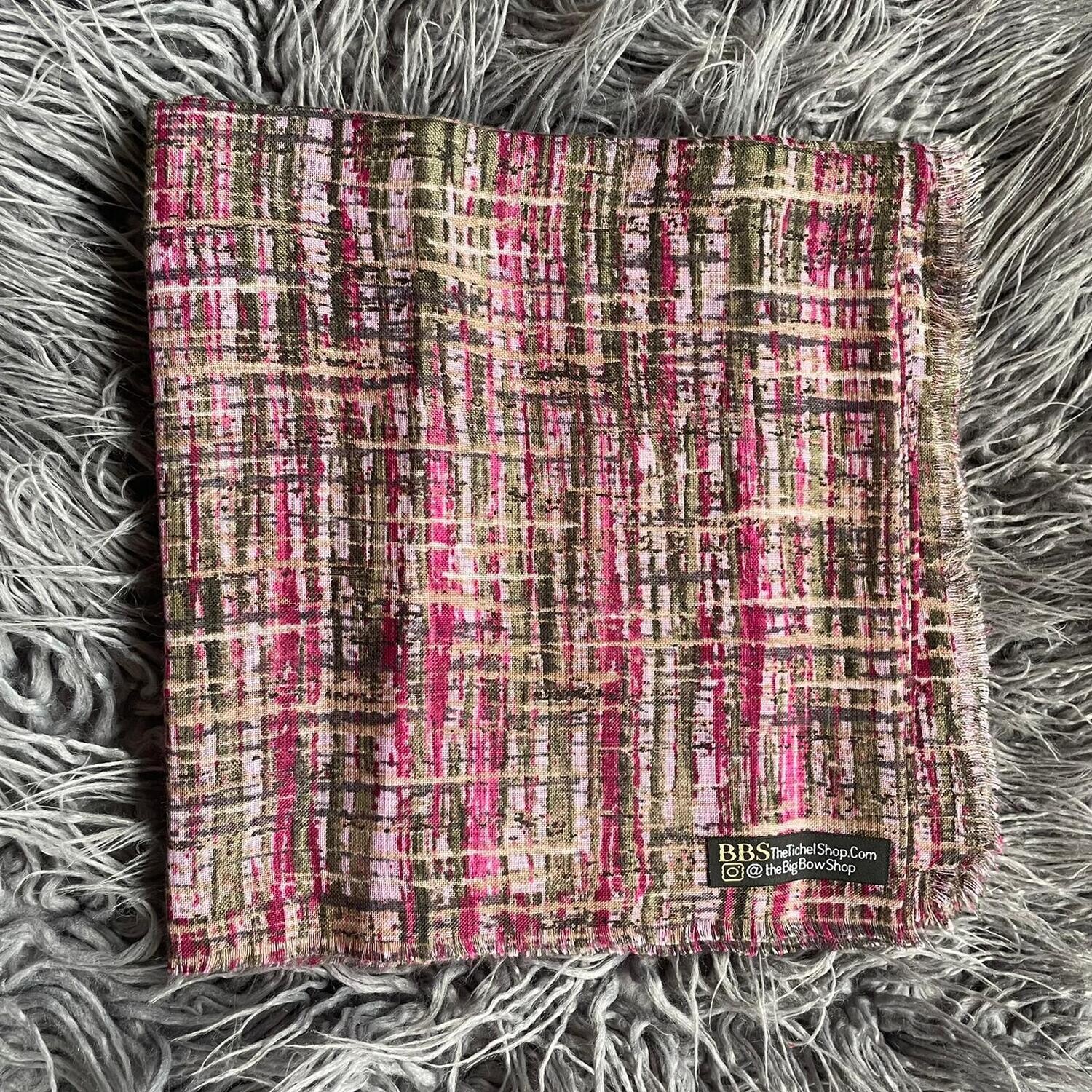 Pink - lines patterned soft fringes tichel
