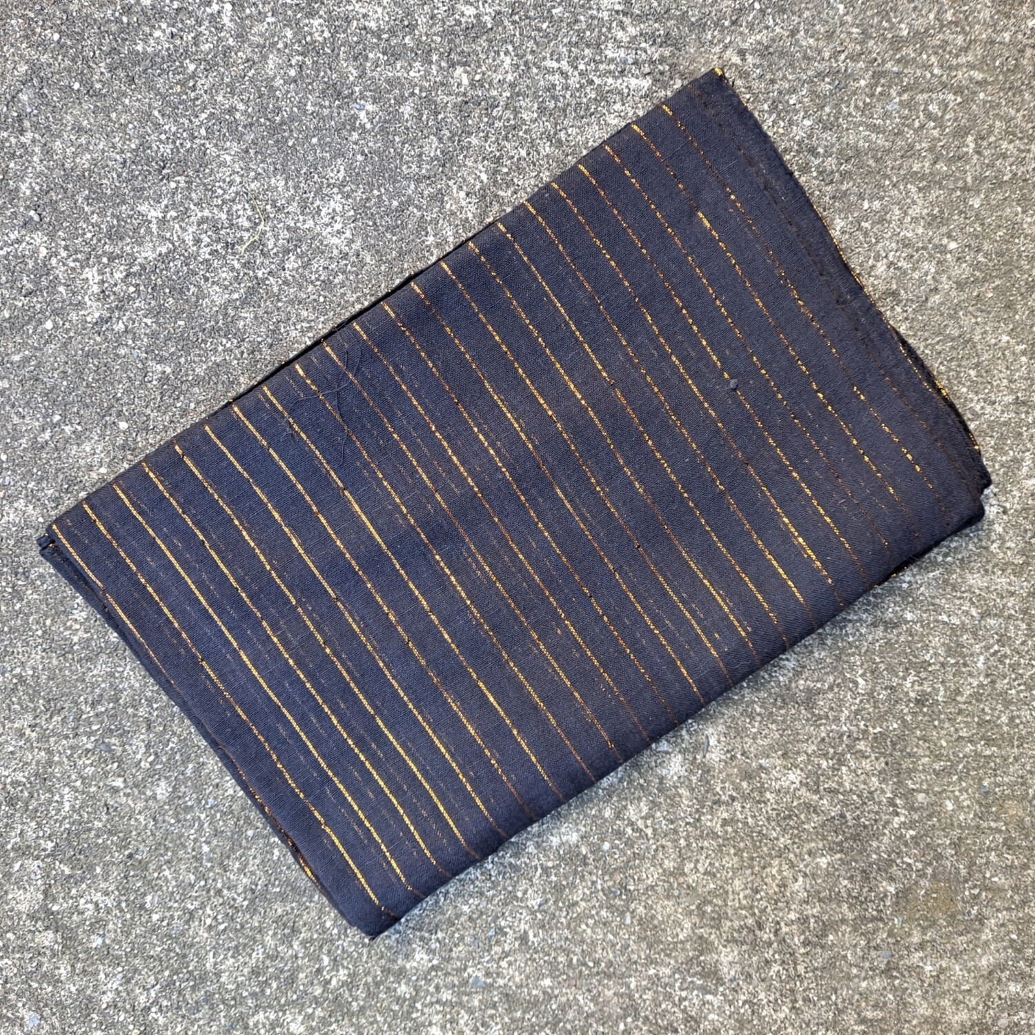 lurex tichel gold threads - black