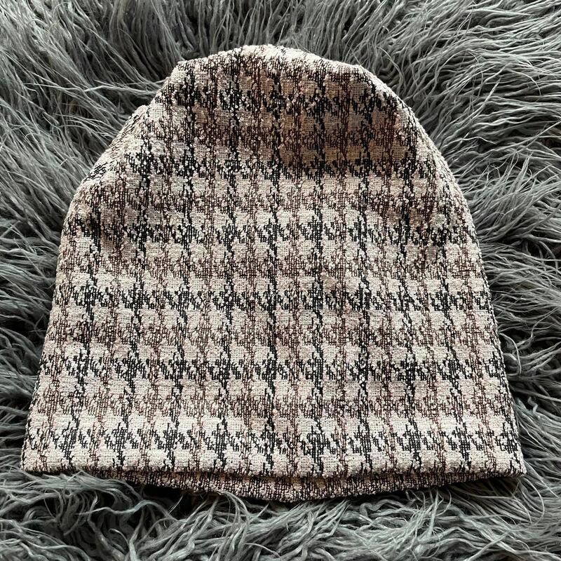 Light pink patterned - mid weight Fall/Winter beanie