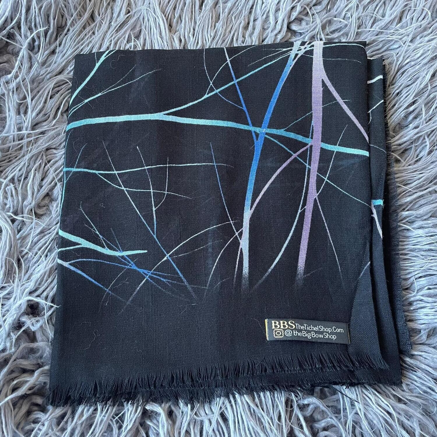 Black/blue - thin branches patterns soft fringes tichel