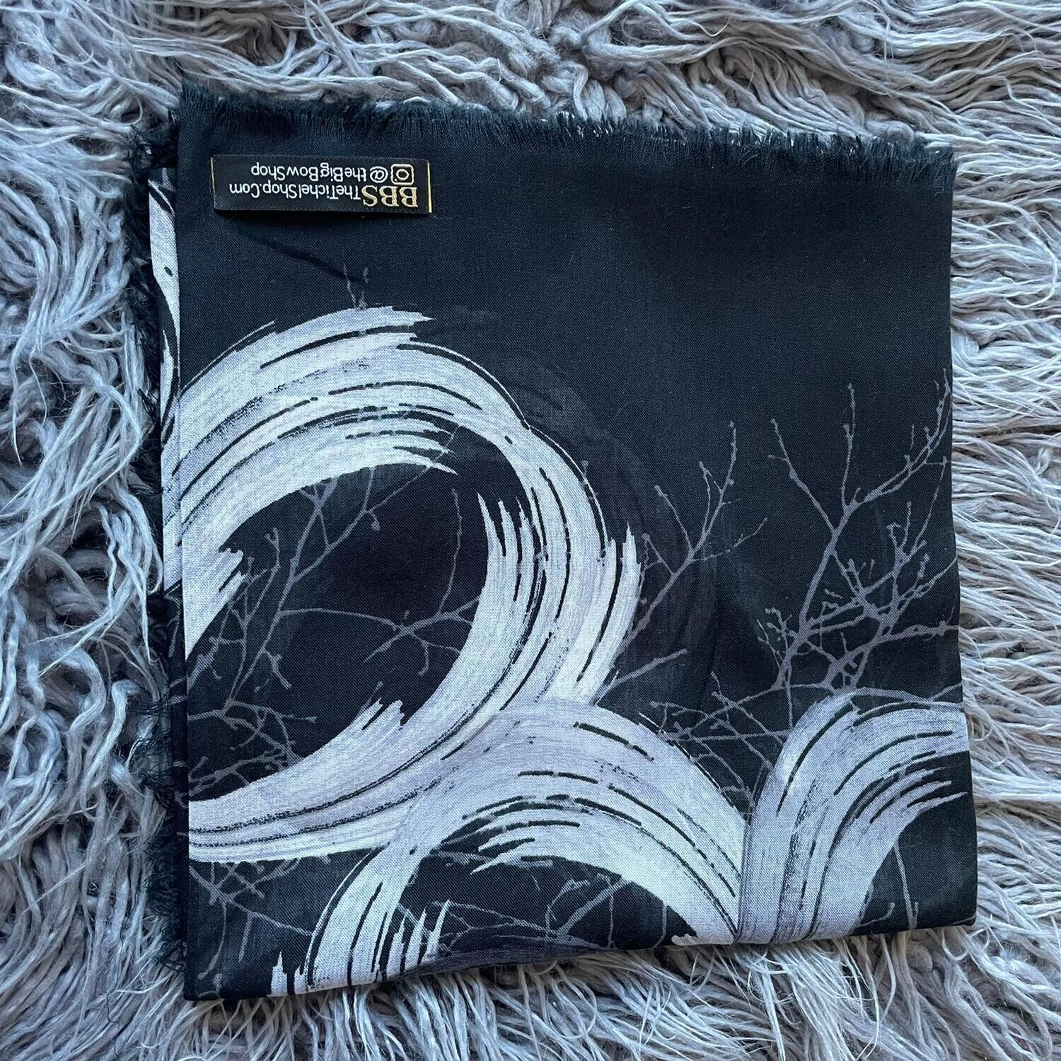 Black/gray - round patterns soft fringes tichel