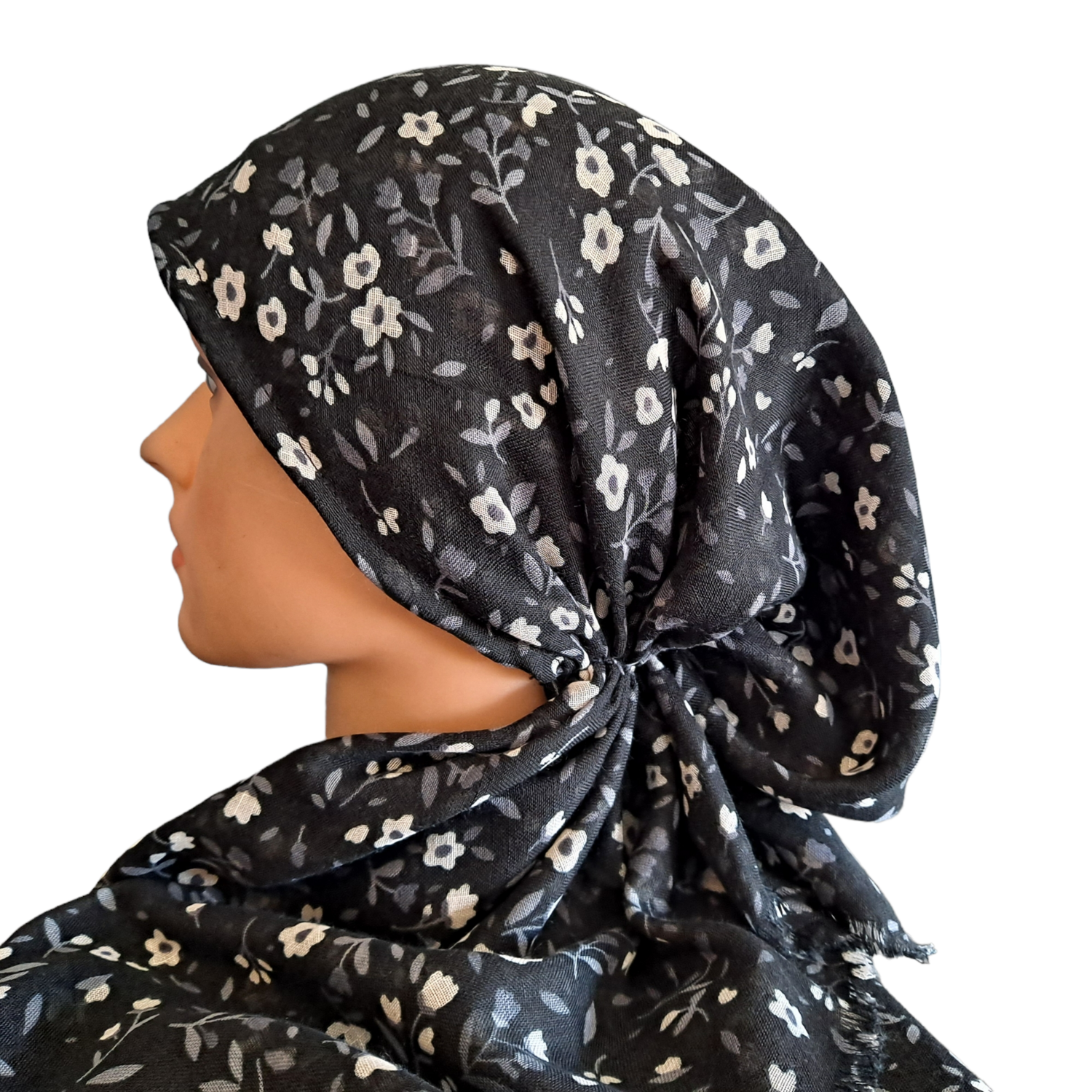 Black/white mini floral pattern  - soft fringes pretied tichel
