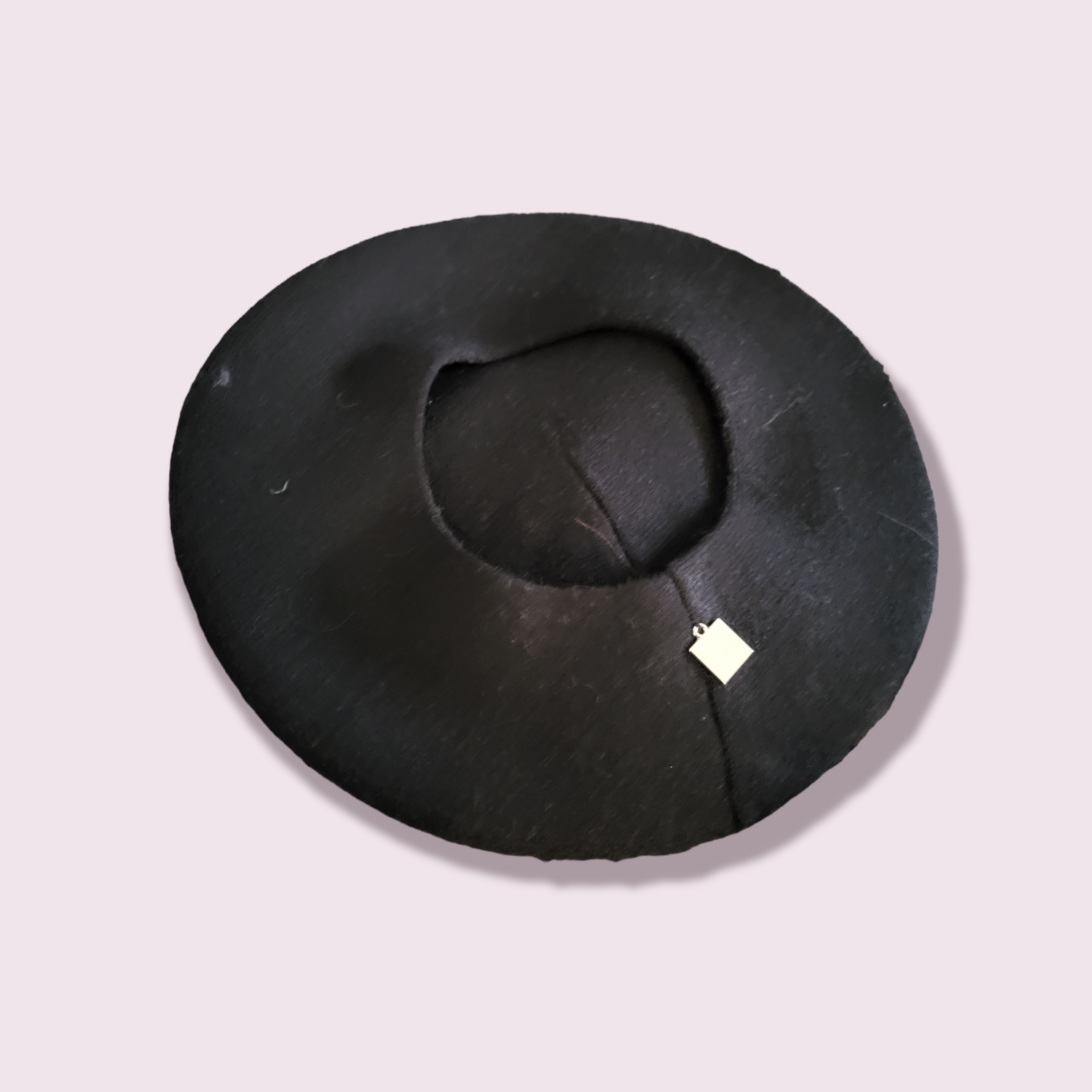 Black - softest beret