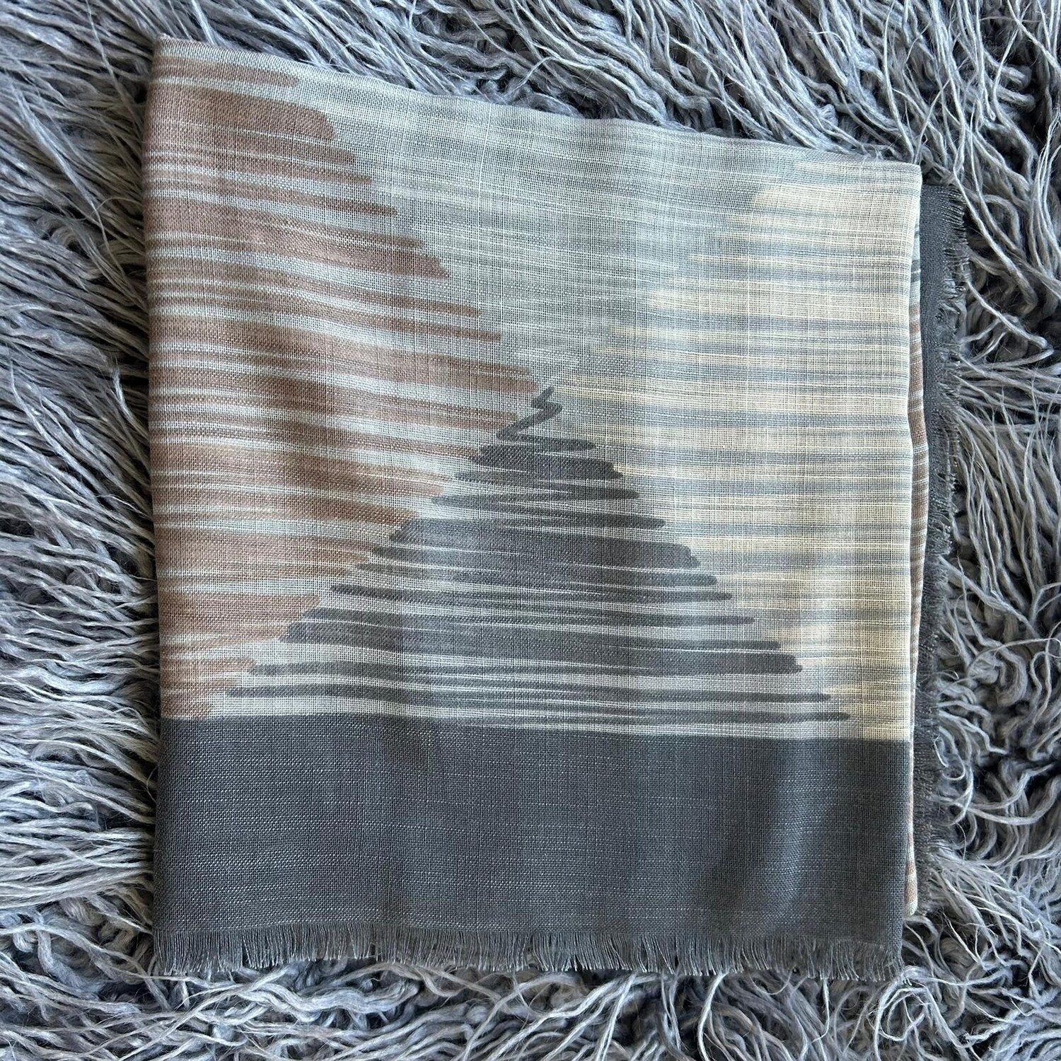 Gray - stripey patten soft fringes tichel