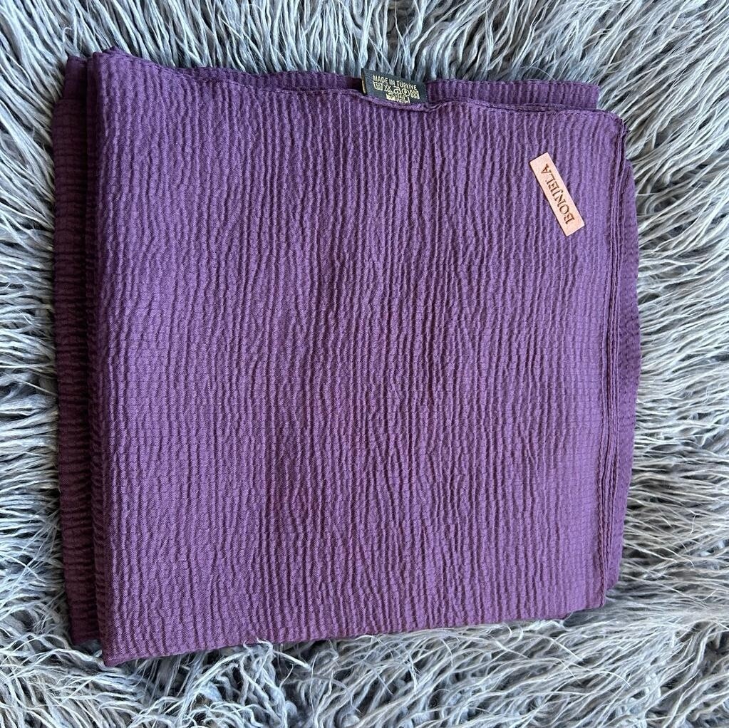 Dusty plum textured solid tichel