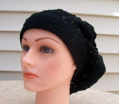 Extra light beret black