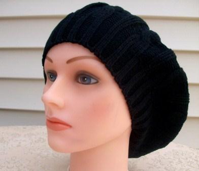Summer weight beret black