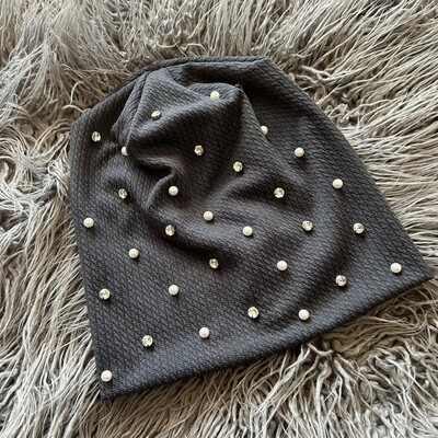 Slate - bejeweled fine cable ribbed beanie