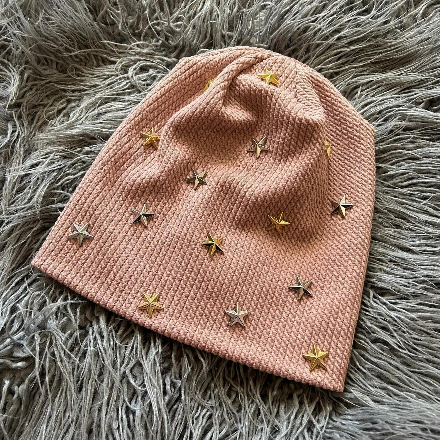 Blush - Stars fine cable ribbed beanie