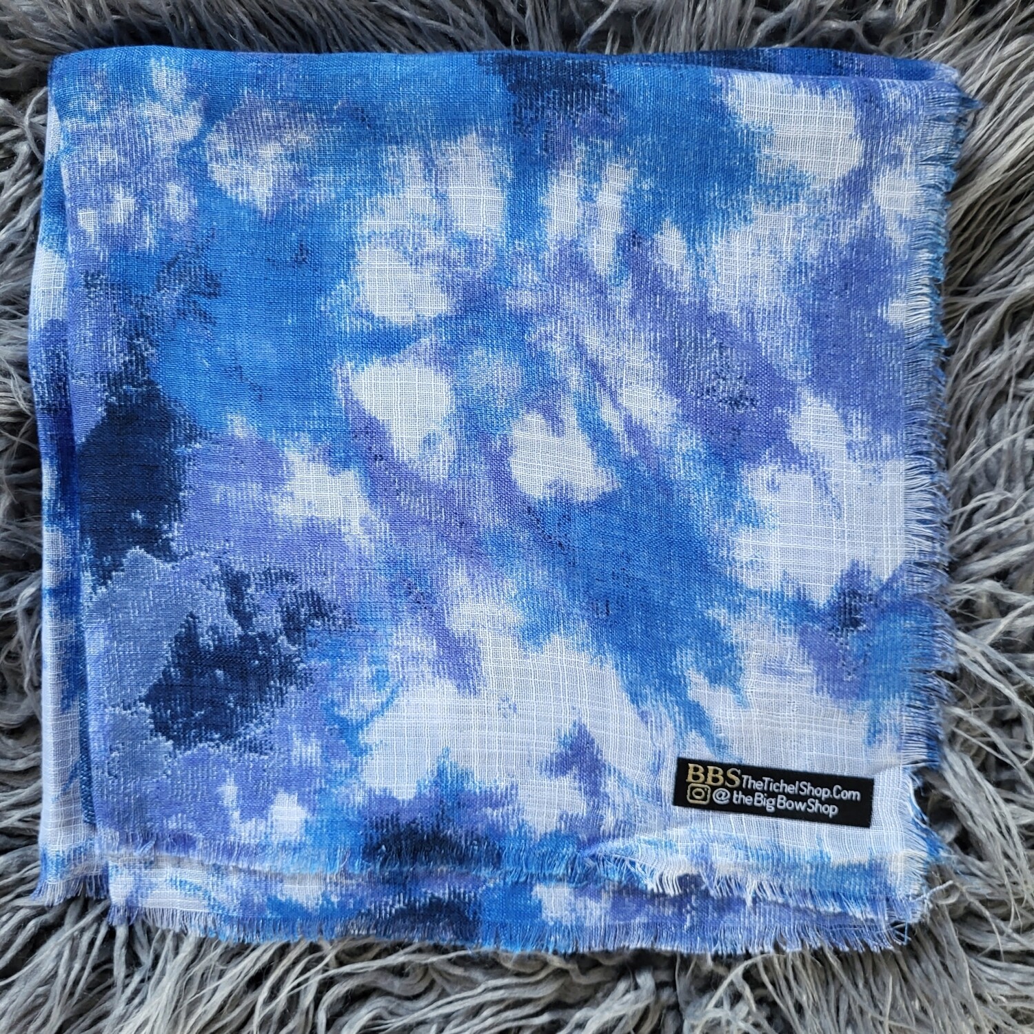 Shades of blue tie dyed fringed tichel