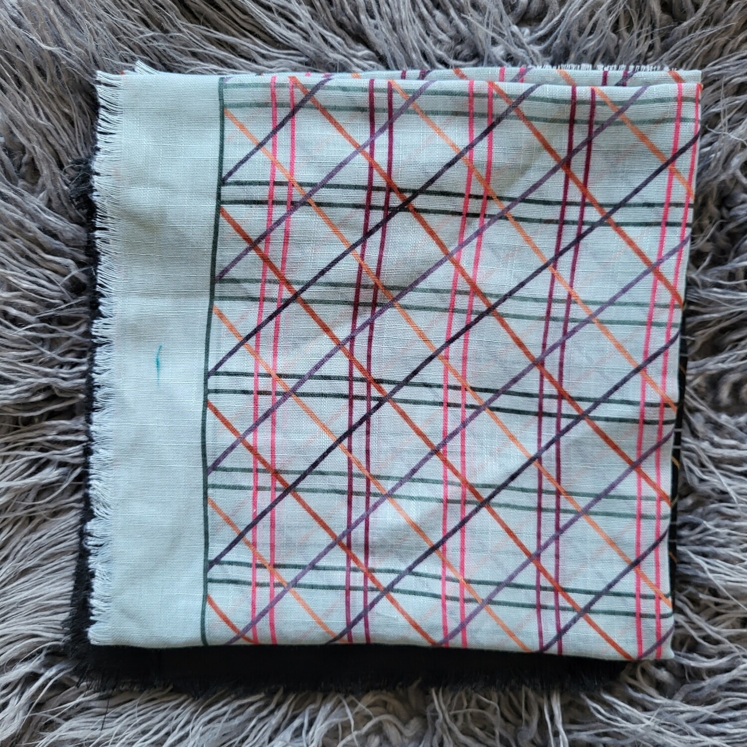 Light green - crisscross soft fringes tichel
