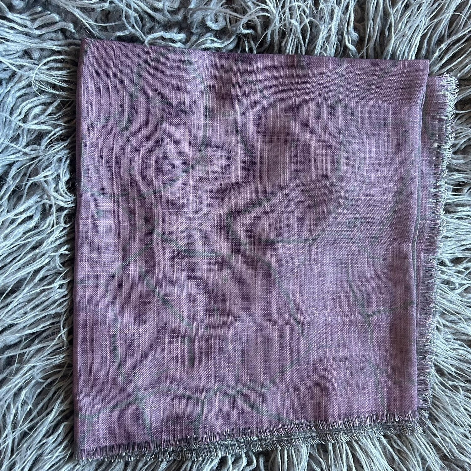 Berry/gray shaded  - patterned soft fringes tichel