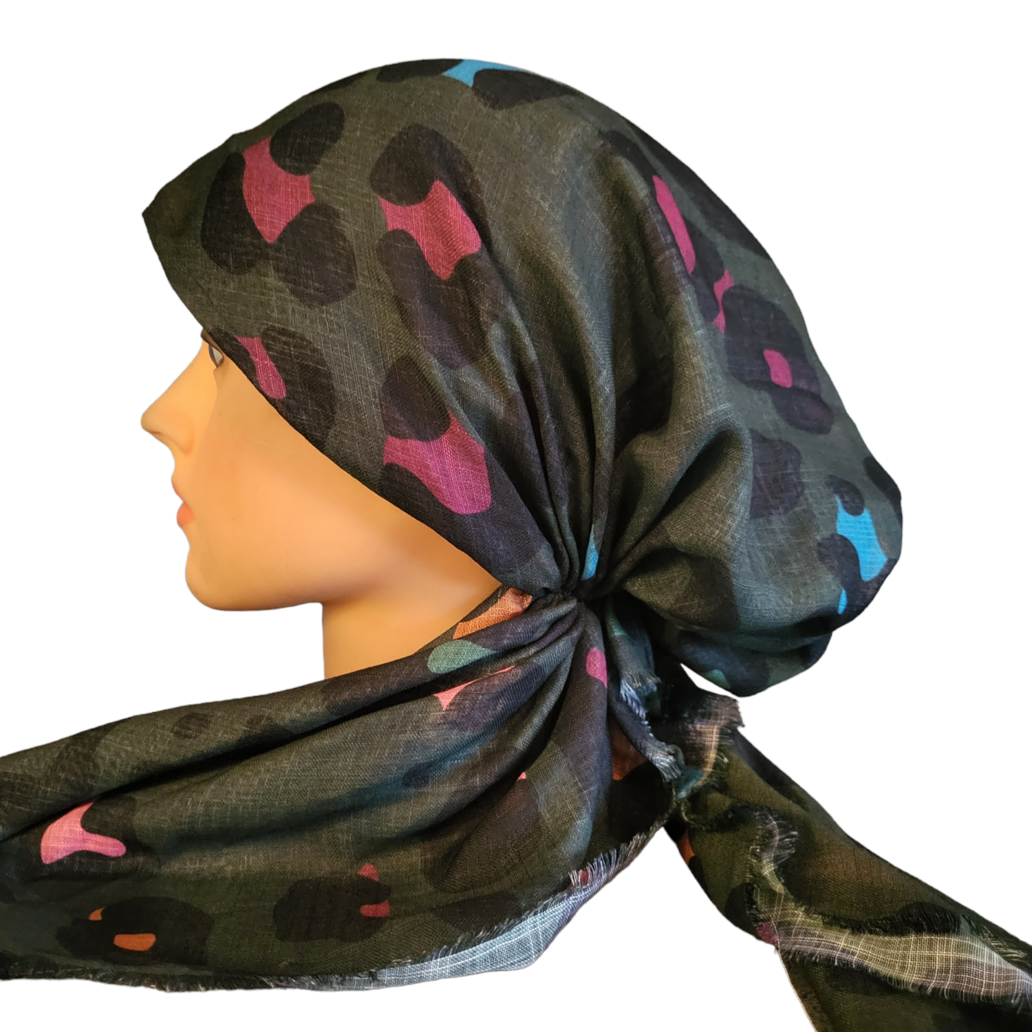 Dark green leopard pattern - soft fringes pretied tichel