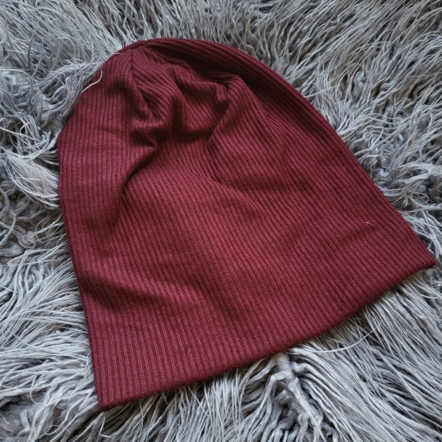 Fabulous soft beanie - wine