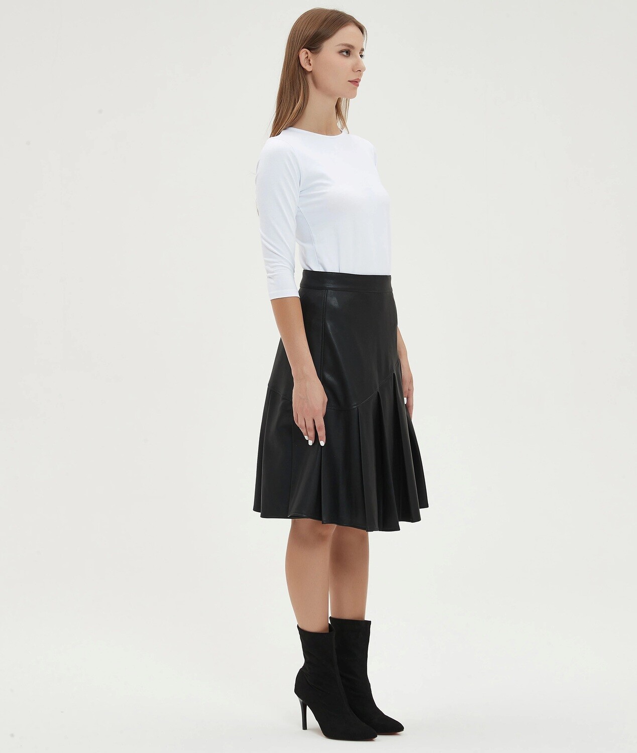 Leather like -  half pleated skirt