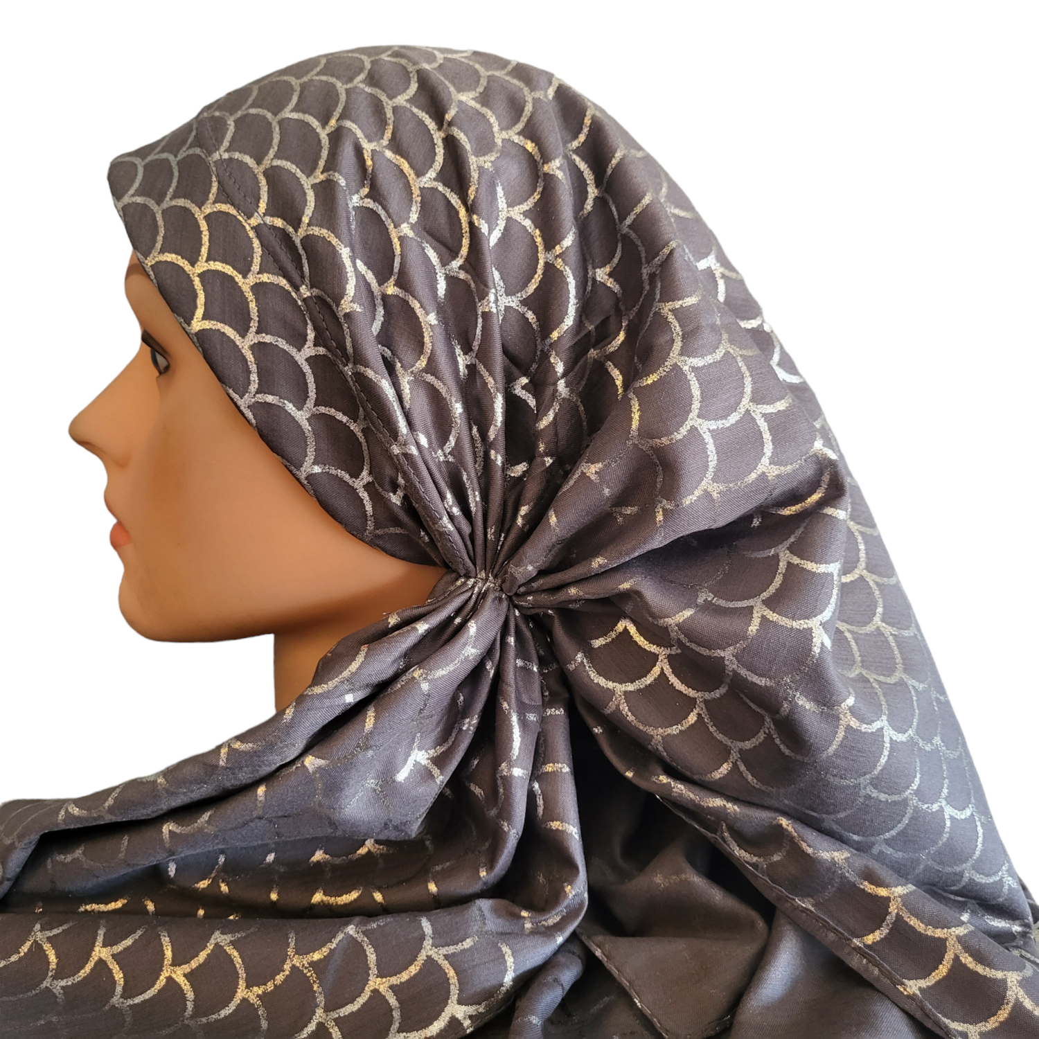 Gray silver metallic scales long back pre-tied kerchief w/band sewn in