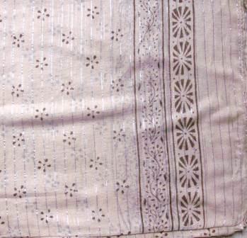Dotted pattern tichel ivory