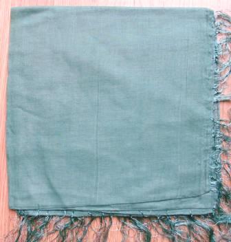 Pale green solid color tichel