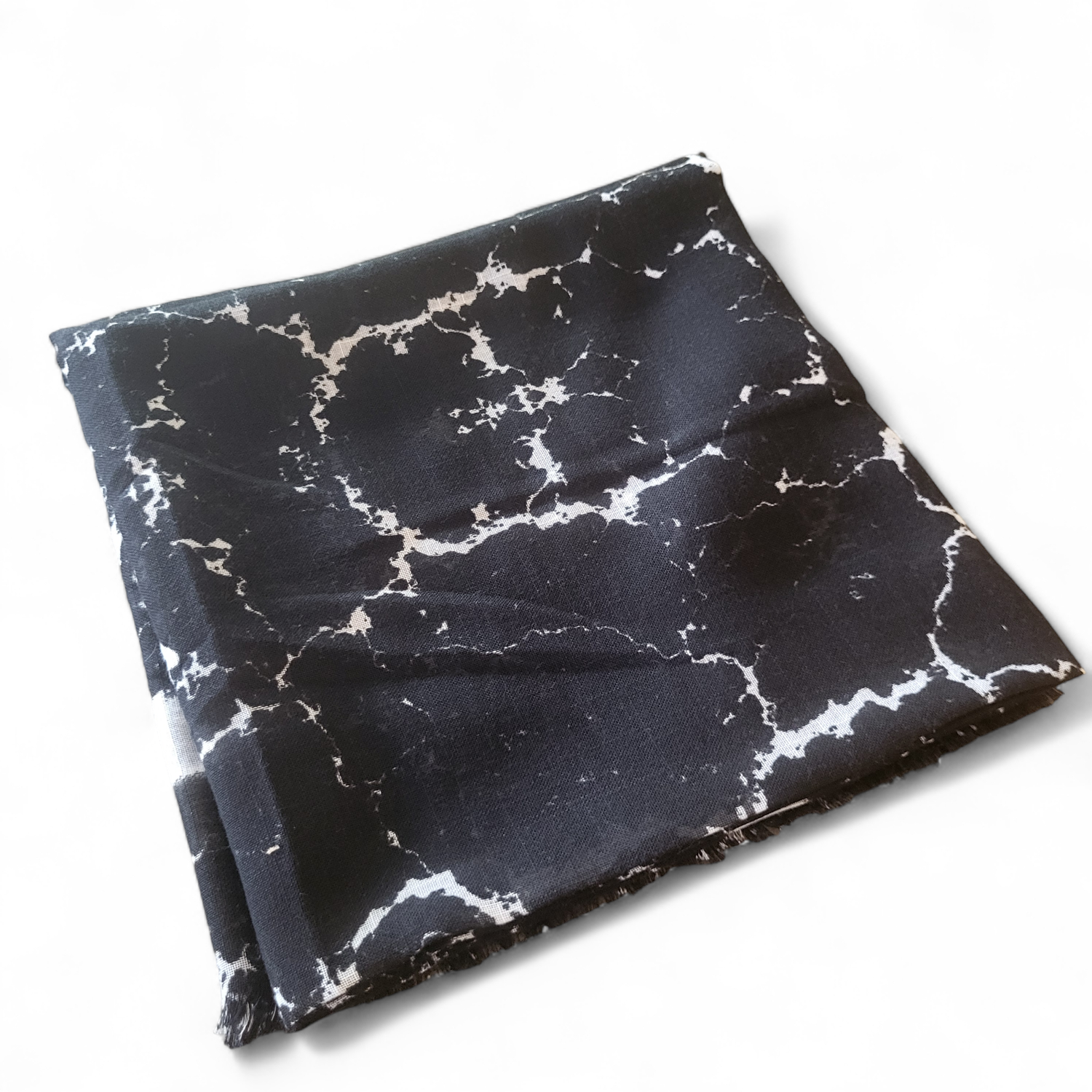 Black/white marbled - soft fringes tichel