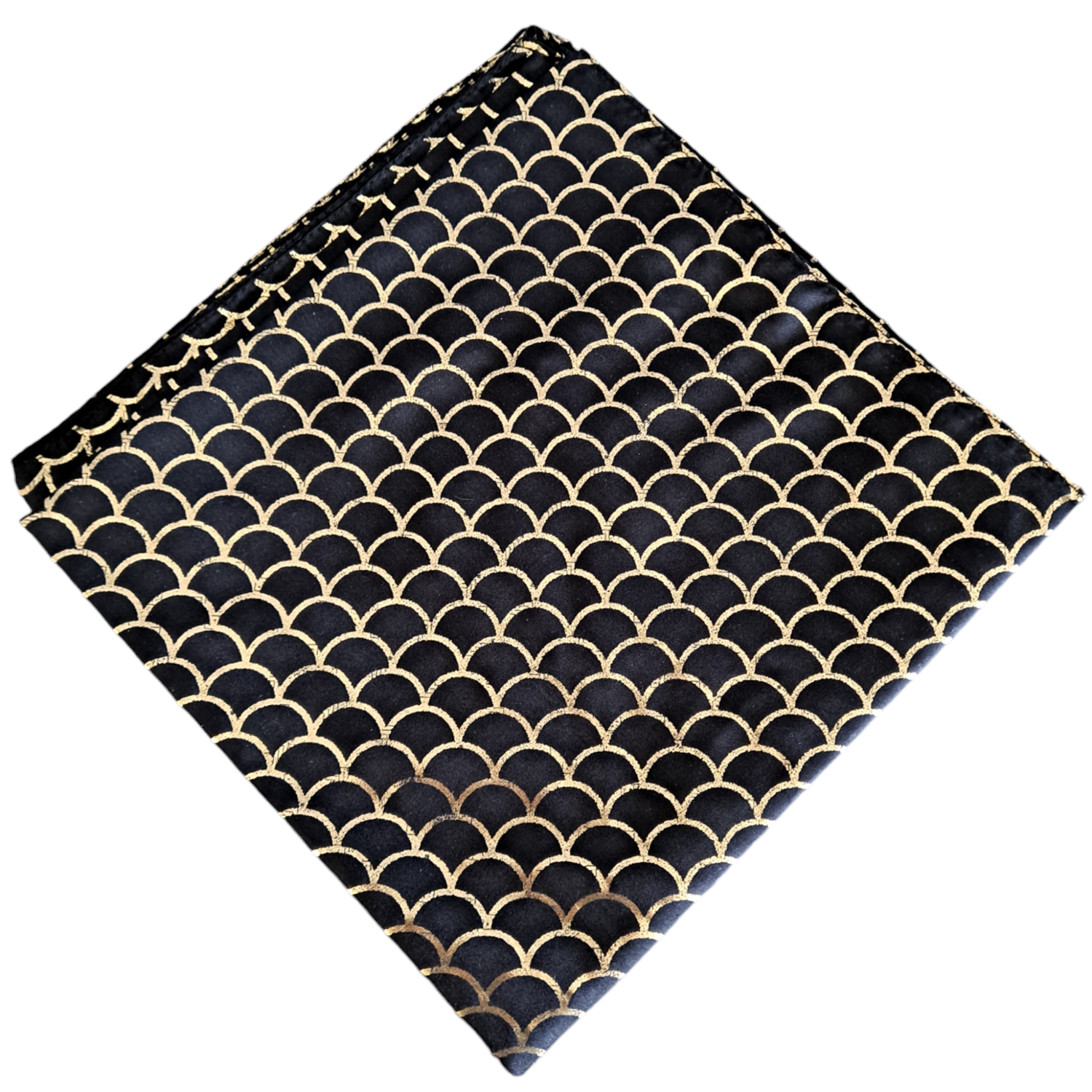 Black/gold metallic scales patterned tichel