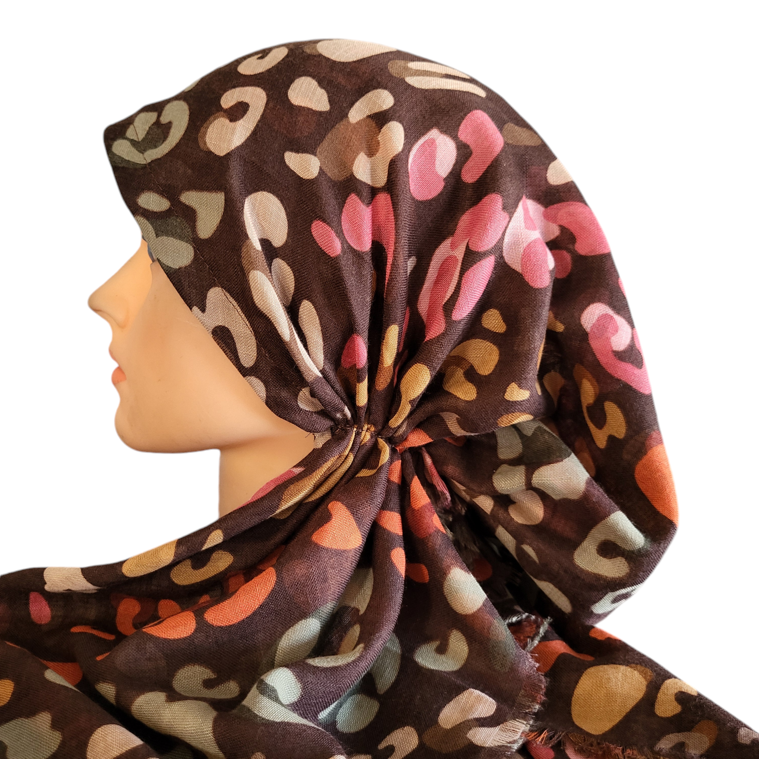 Brown colored leopard - soft fringes pretied tichel