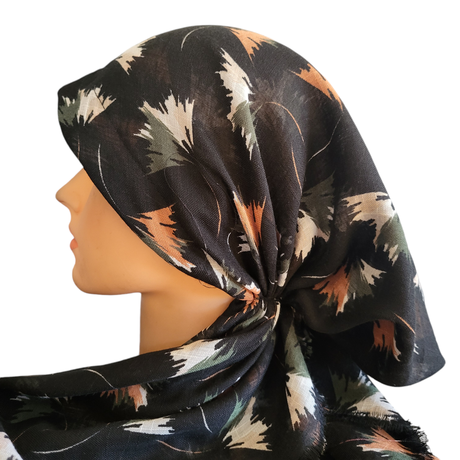 Black/green Fall leaves - soft fringes pretied tichel