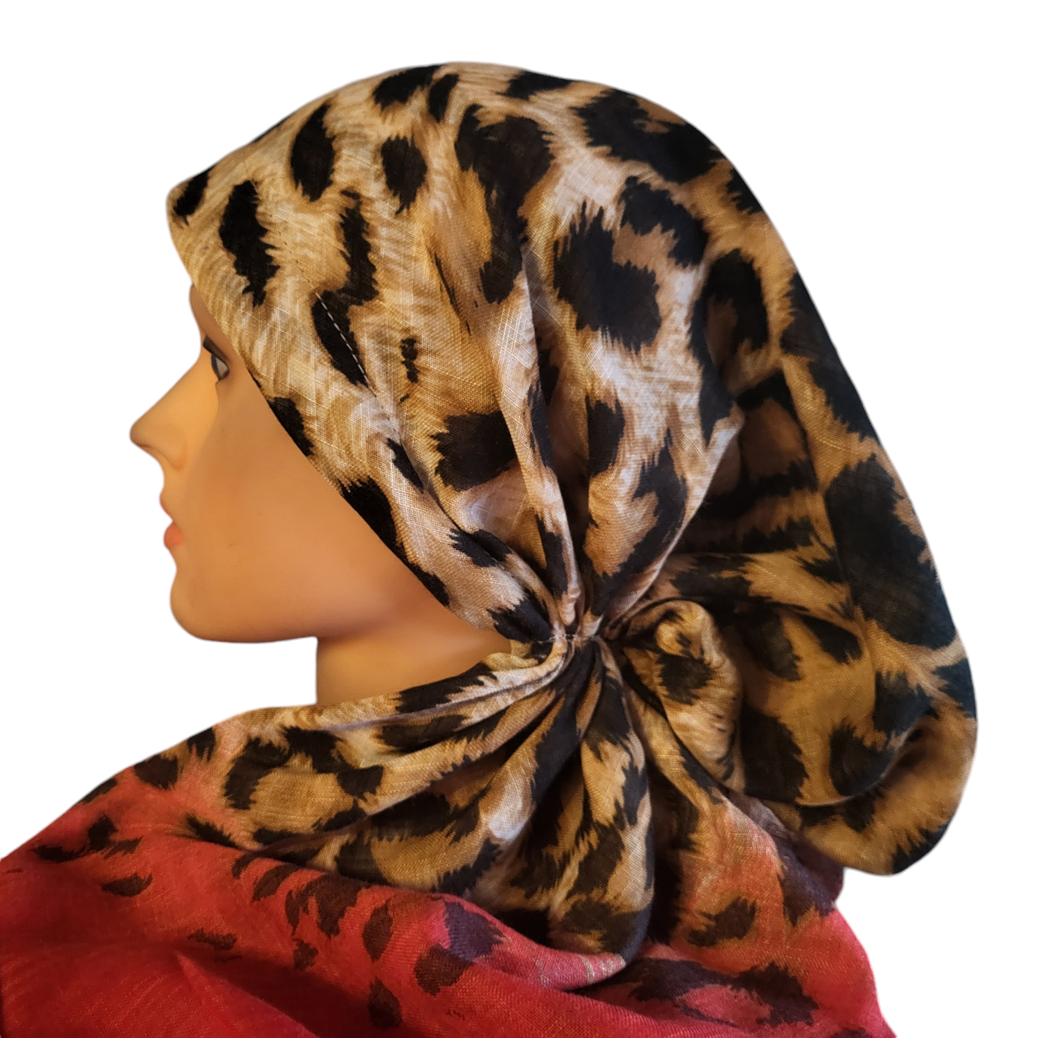 Leopard with reddish coral - soft fringes pretied tichel