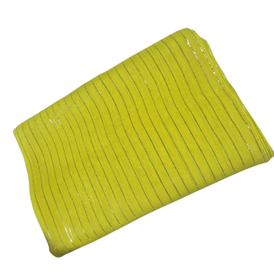 Yellow tichels