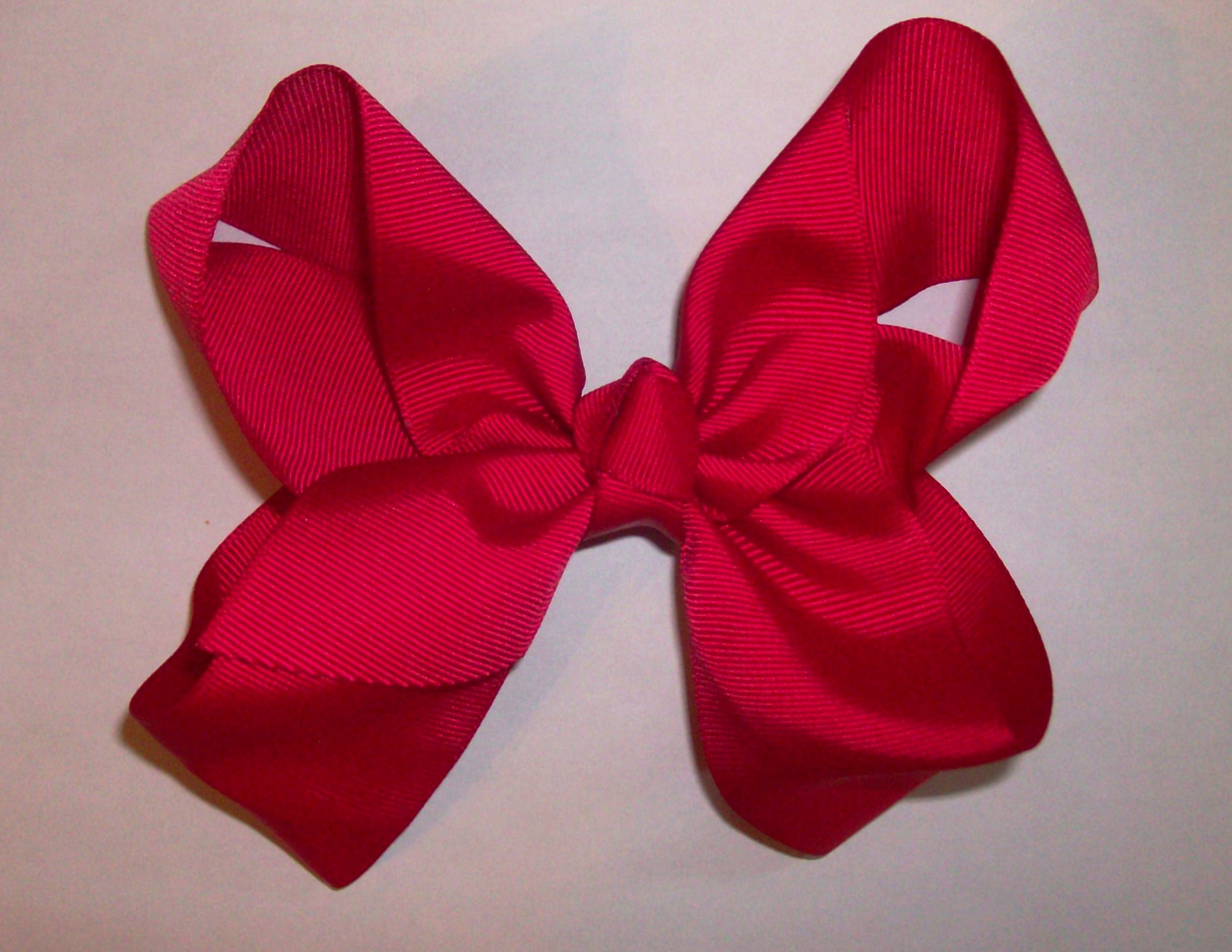 red bow