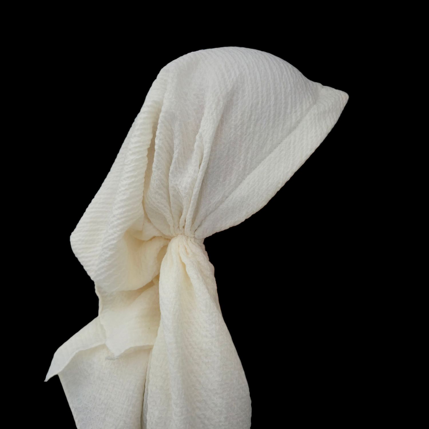Cream textured solid pre-tied tichel