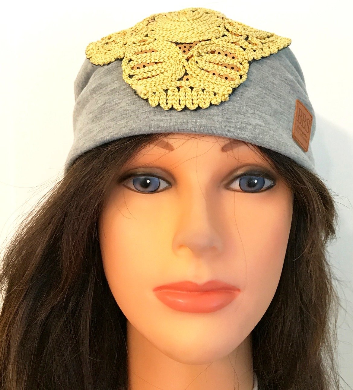 Light gray lion beanie
