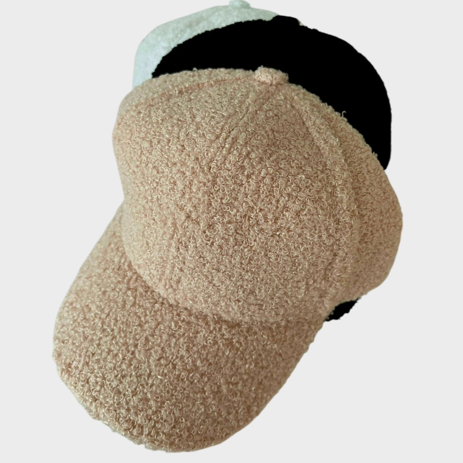 Closed back caps - Great Cozy Material 