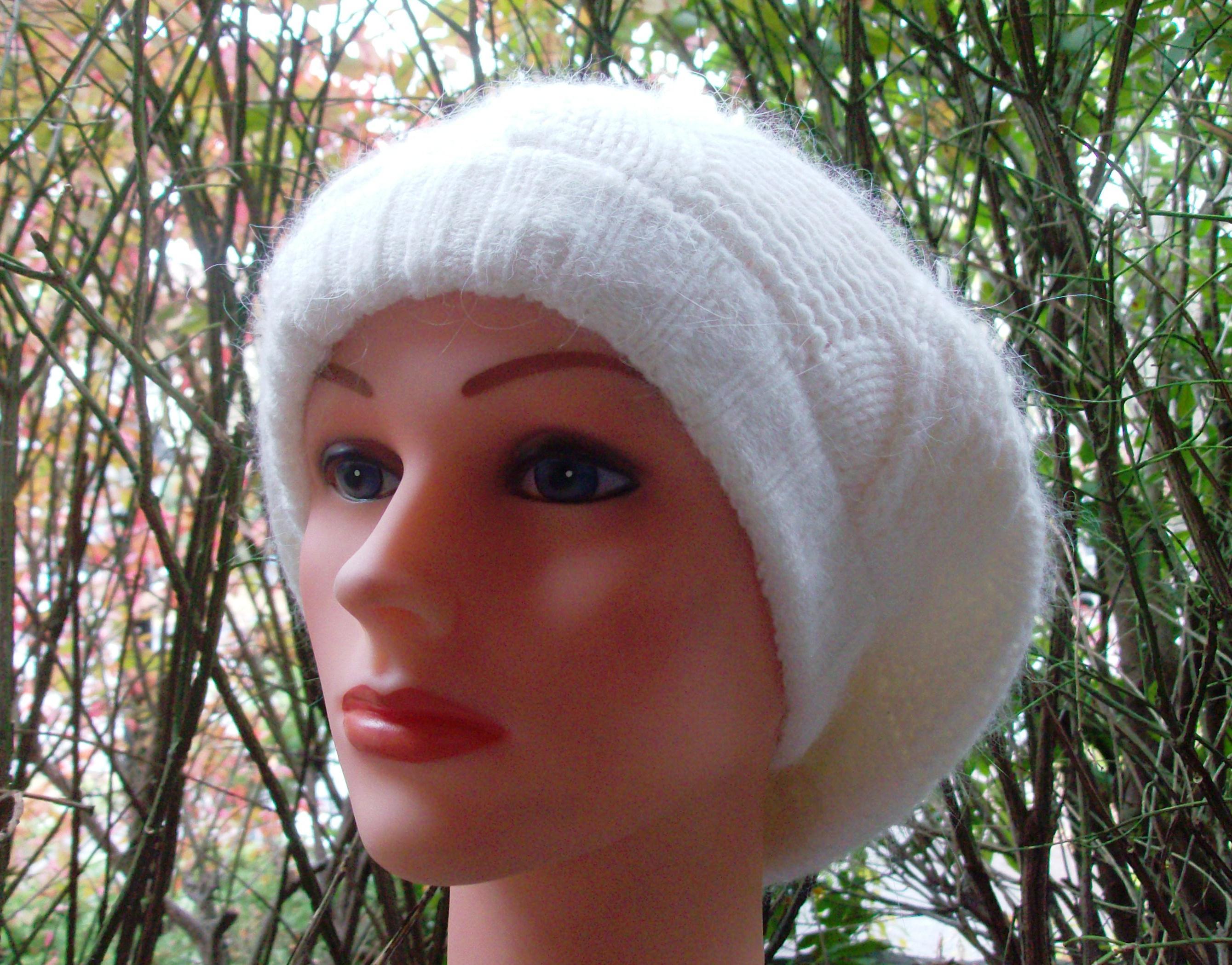 NY style angora beret off white