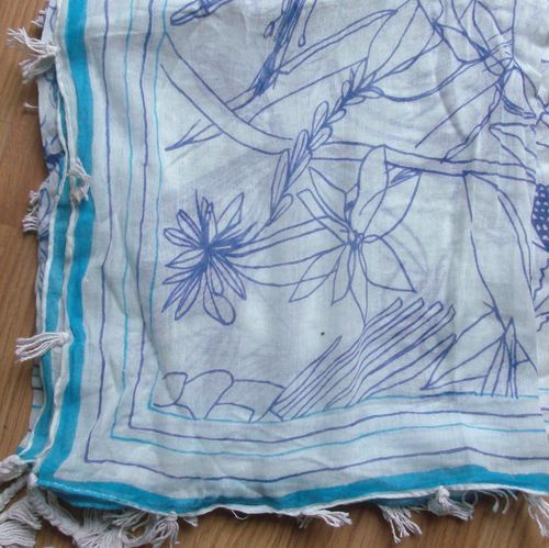 Baby soft cotton tichel - white  with blue