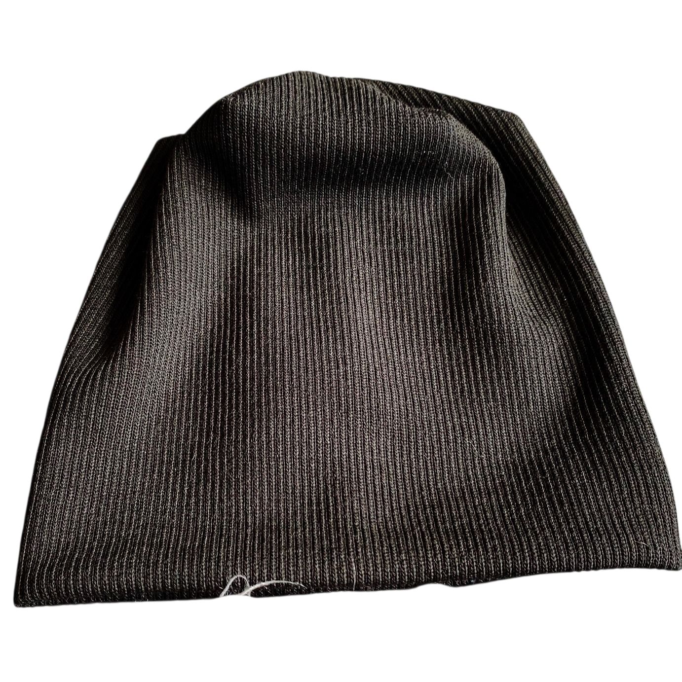 Lux knit beanie - black