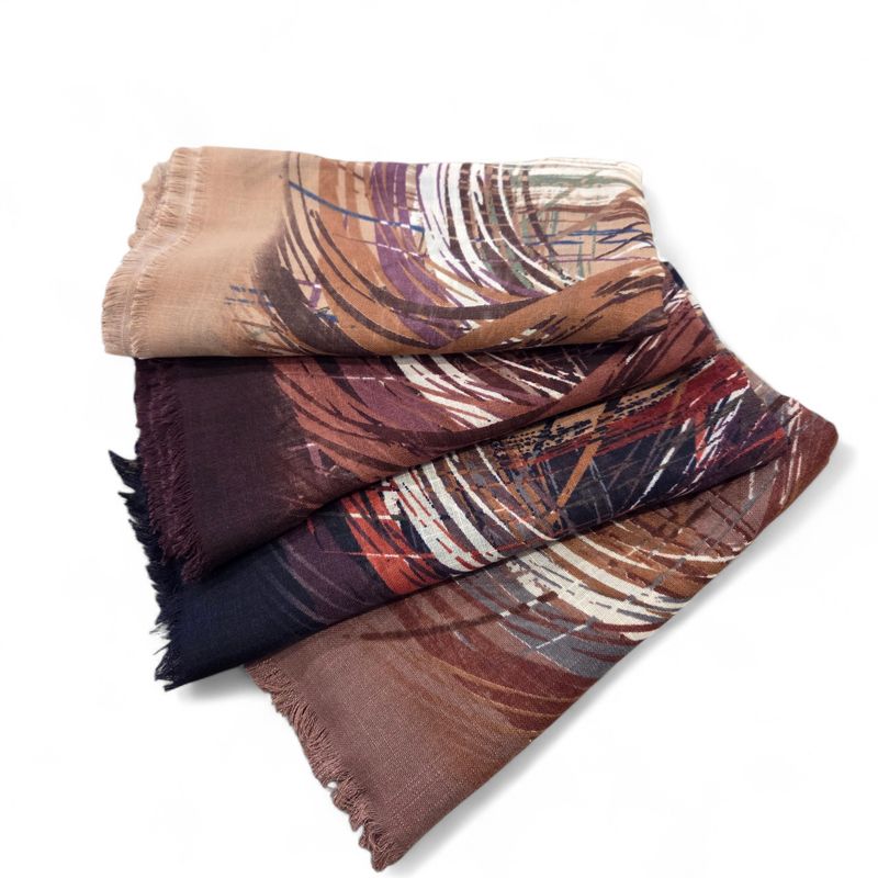 Soft fringes - Fall brushstrokes square tichels