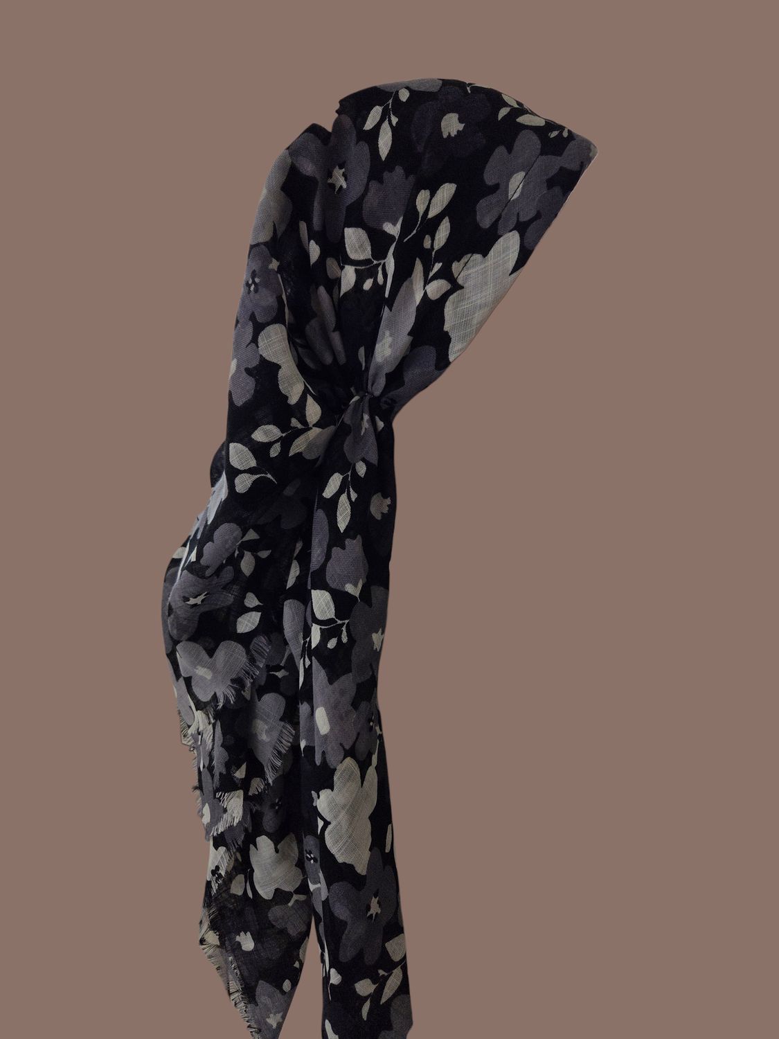 Black &amp; White - Floral - long kerchief back - soft fringes pretied tichel (BBS) w/band sewn in