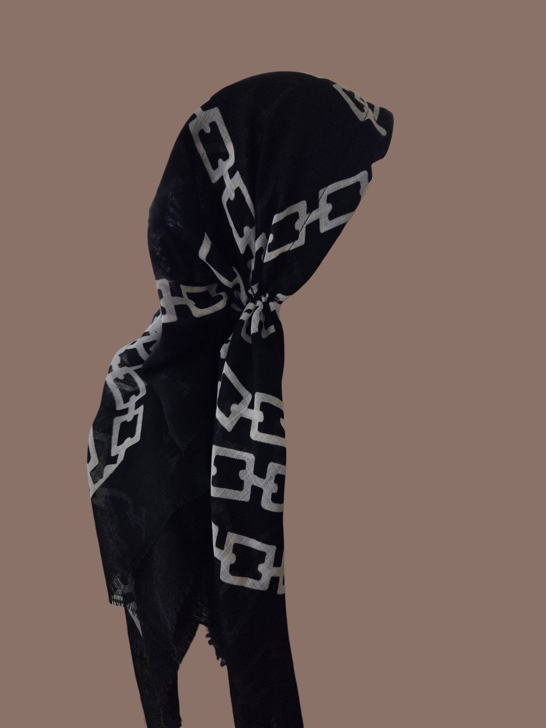 Black &amp; White - Chains - long kerchief back - soft fringes pretied tichel (BBS) w/band sewn in
