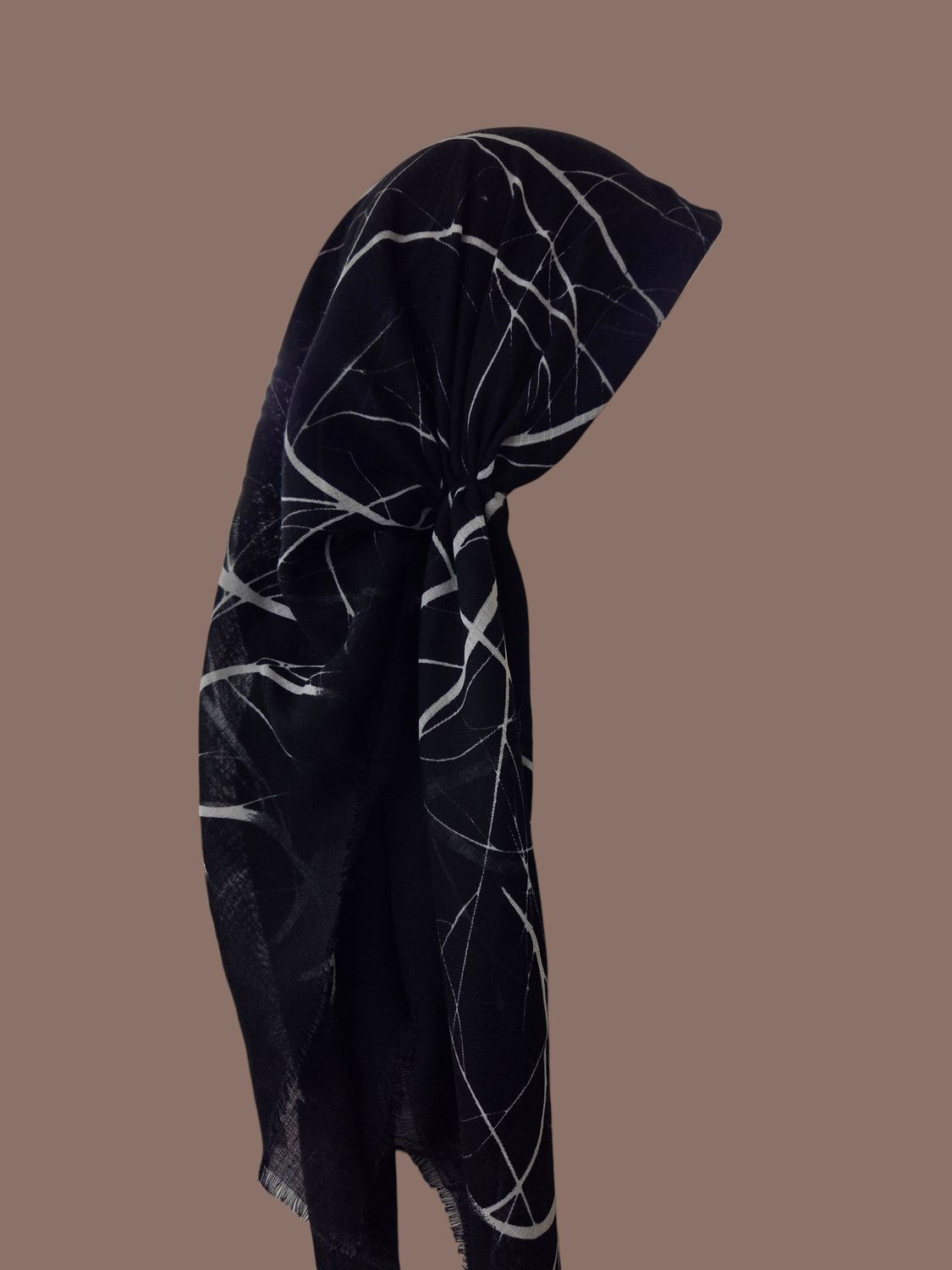 Black &amp; White - Streaks - long kerchief back - soft fringes pretied tichel (BBS) w/band sewn in