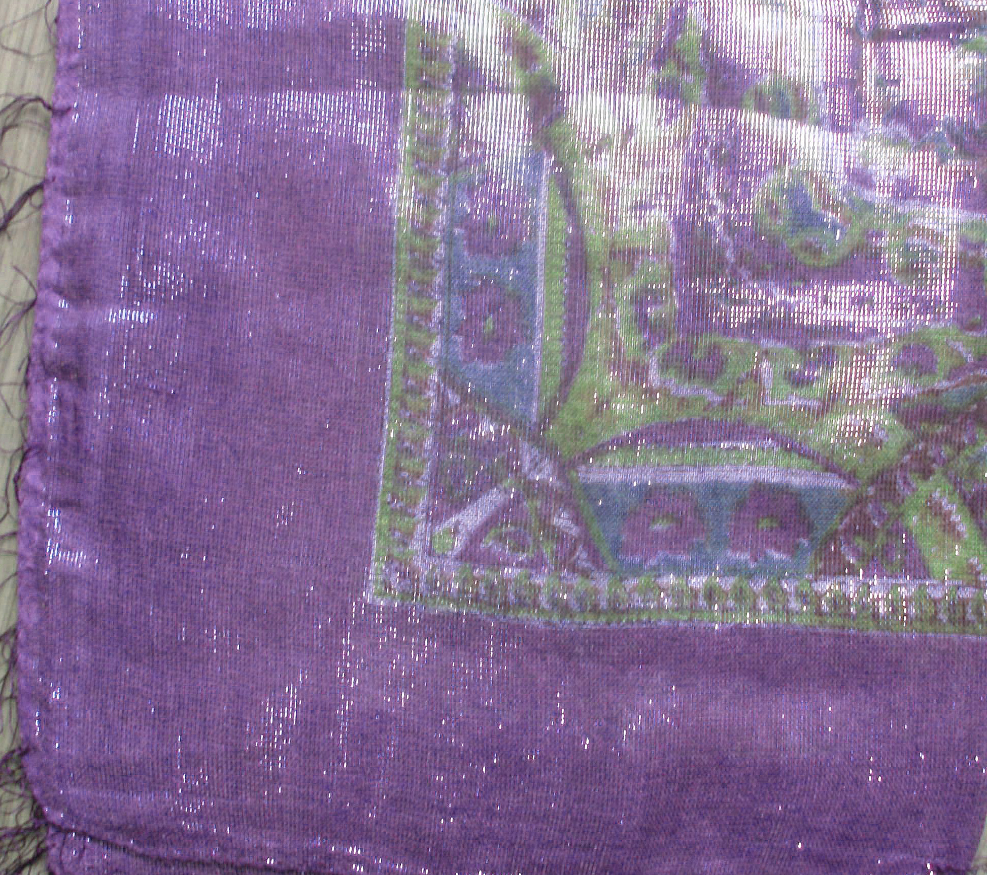 Purple shimmering tichel