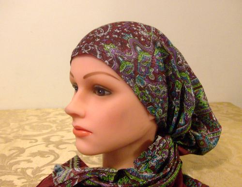 Shimmering pre tied tichel maroon