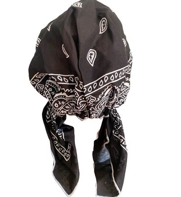 Pre tied bandana black